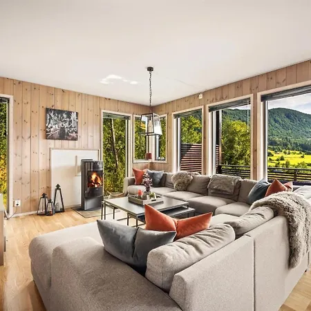 Fjellkos I Myrkdalen Vest Voss